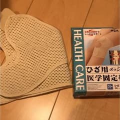 膝用サポーターのサムネイル