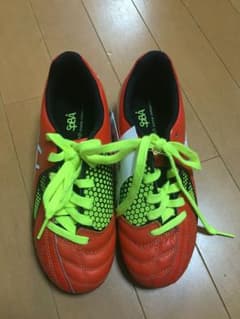 サッカースパイクジュニアのサムネイル
