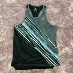 New Balance ランニング タンク トップ Lサイズのサムネイル