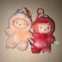 ラブブ 2匹のサムネイル