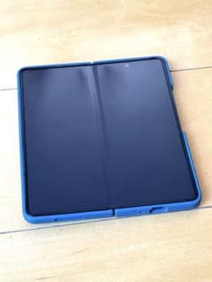 SAMSUNG Galaxy z fold4 SIMフリー512GB純正ケース付のサムネイル