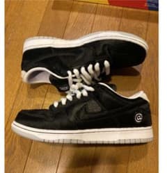 NIKE ナイキ　美中古ダンクSB メディコムトイ　ベアファブリック　27.5のサムネイル