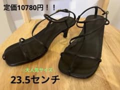 Mila Owen ブラックストラップサンダルのサムネイル