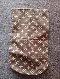 ルイヴィトン シューズケース モノグラム 巾着袋