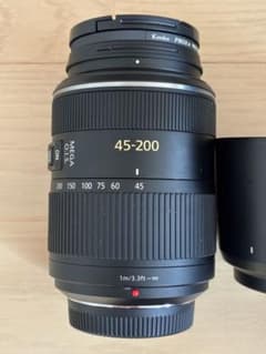 LUMIX G VARIO 45-200mm/F4.0-5.6のサムネイル