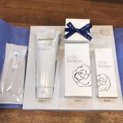 nori☆様専用ラミューテ 美肌三点セットのサムネイル