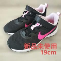 新品未使用 Nike レボリューション6のサムネイル
