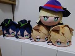ツイステ　メガジャンボ寝そべりぬいぐるみ5点セットのサムネイル