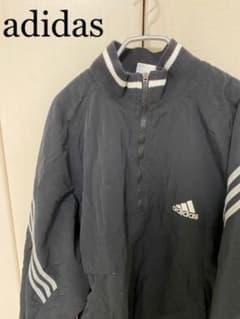 【冬物セール】adidas アディダス　ナイロンジャケットのサムネイル