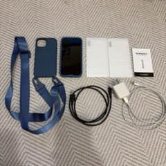 iPhone 13 mini 256GB ブルー 背面割れ アクセサリ数点付属 - メルカリ