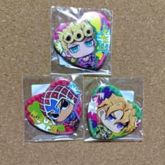 希少 ジョジョの奇妙な冒険 第五部 黄金の風 ハート型缶バッジ SPINNS