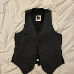 ルーマニア製 SFB ジレ グレー 黒 XSサイズ 古着 ベストのサムネイル