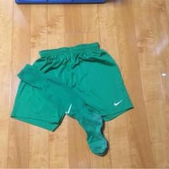 サッカー、ナイキ、ハーフパンツ、ソックスのサムネイル