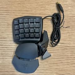 Razer Orbweaver 左手デバイス　ゲーミングキーボードのサムネイル