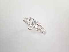 美品 ハリーウィンストン Pt950 トリスト ハートダイヤ0.7 リング 指輪