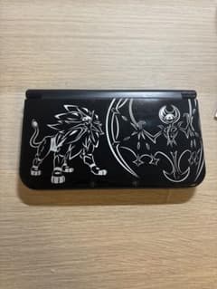 初期化済みNewニンテンドー3DS LL 限定モデルソルガレオ・ルナアーラ 