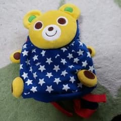 くまのリュックのサムネイル