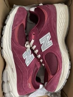 ニューバランスnew balance M2002RHAのサムネイル