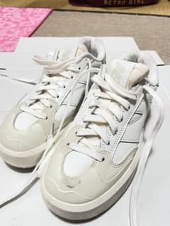 New Balance ホワイト スニーカーのサムネイル