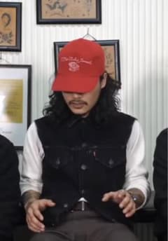tattoo studio yamada　山田蓮　リーバイスブラックデニムベストのサムネイル