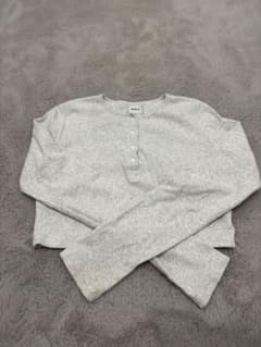 W.W.G グレー クロップド丈長袖Tシャツのサムネイル