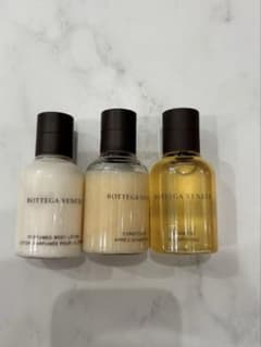 【期間限定出品】Bottega Veneta トラベル用　3点セットのサムネイル