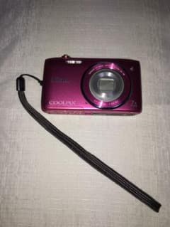 Nikon COOLPIX S3500 デジカメのサムネイル