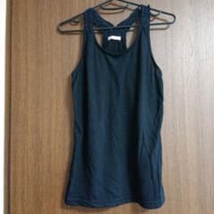 【引っ越しのため断捨離セール※6月中旬まで】黒タンクトップのサムネイル