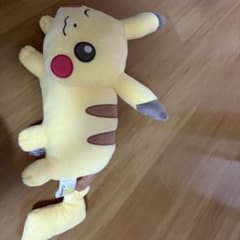 ポケットモンスター ピカチュウいやされ枕 ぬいぐるみのサムネイル