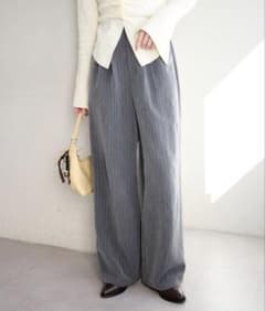 Kastane カスタネ ピンストライプスラックス グレー　S サイズ 0