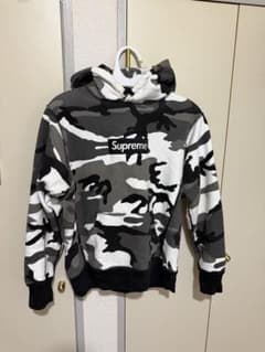 Supreme カモフラージュ フード付きパーカーのサムネイル