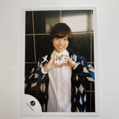 松井奏 公式写真のサムネイル