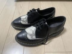 Dr. Martens パイソン柄 ウイングチップ シューズのサムネイル