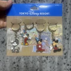 東京ディズニーリゾート ミッキー キーチェーン 4個セットのサムネイル