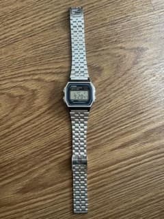 【未使用に近い】CASIO A159W デジタル腕時計 シルバーのサムネイル