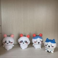 ちいかわ カニカチューシャ フィギュアのサムネイル