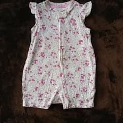 babyGAP ロンパース 70 花柄のサムネイル