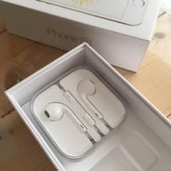 iPhone Apple 正規品 イヤホンのサムネイル