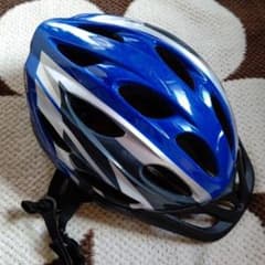 子供用ヘルメットのサムネイル
