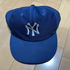 80s マクドナルド　ヤンキースキャップ　ヴィンテージ　古着　レア　美品のサムネイル