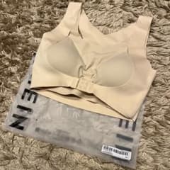 SHEIN ノンワイヤーブラ　ナイトブラ　ブラレット　1XLのサムネイル