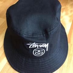 STUSSY バケットハット 新品未使用のサムネイル