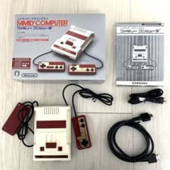 ニンテンドークラシックミニ　ファミリーコンピュータ 本体 30タイトル収録のサムネイル