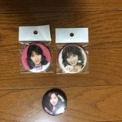 twiceの缶バッジ(モモ2枚とミナ1枚)のサムネイル