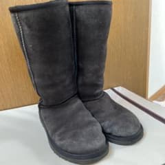 UGG アグ ムートンブーツ　ブラックのサムネイル