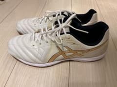 ASICS サッカー フットサル 体育館 シューズ 27.5のサムネイル
