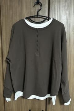 Spick & Span 2枚SETヘンリーネックプルオーバー　ブラウンのサムネイル