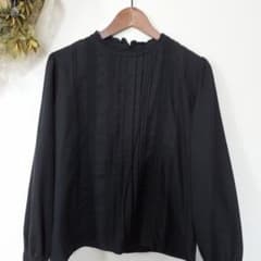 再再値下げ！週末セール✩ 黒フリルシャツのサムネイル