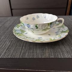 LOUIS LOU TAUD ティーカップ＆ソーサー 花柄のサムネイル