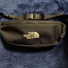 THE NORTH FACE ボディバッグ ブラックのサムネイル